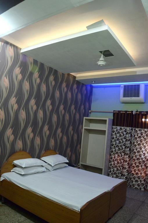 Hotel New Bakshi House Agra  Bilik gambar